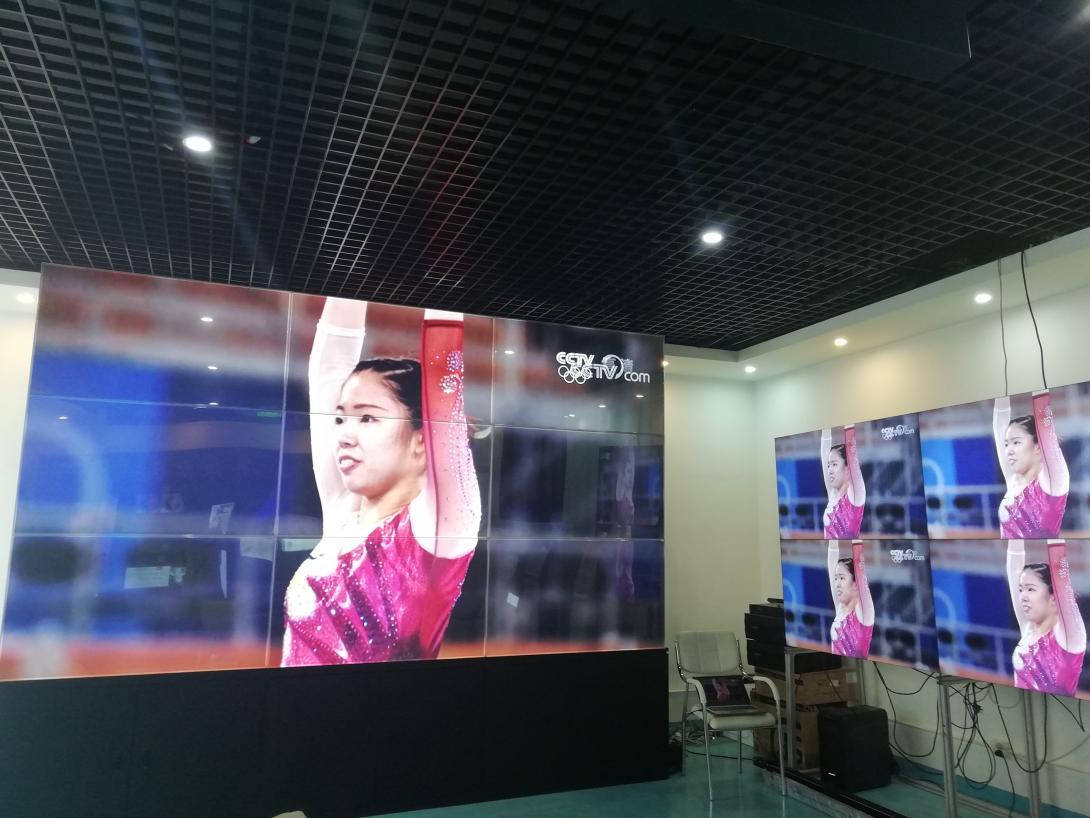 條形智能，無(wú)縫拼接屏，陽(yáng)光屏，液晶屏幕，LCD液晶屏，條形屏，戶外高亮屏